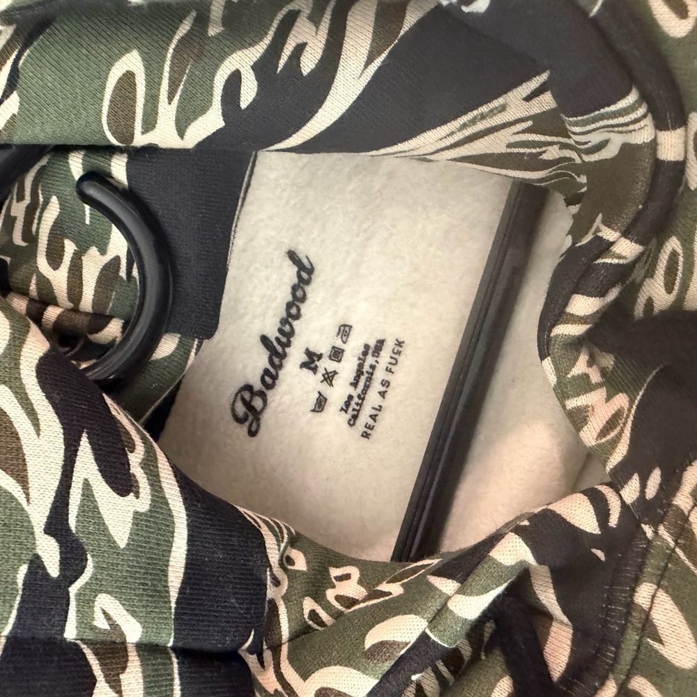 CAMO BADWOOD HOODIE - Picture 5 of 5